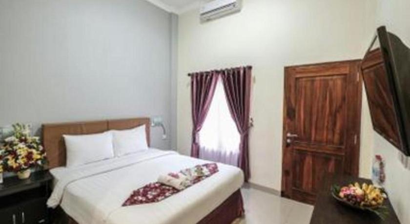 Malioboro Garden Hotel Джокякарта Екстериор снимка