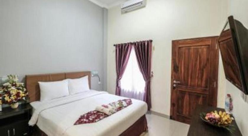 Malioboro Garden Hotel Джокякарта Екстериор снимка