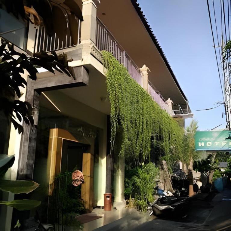 Malioboro Garden Hotel Джокякарта Екстериор снимка