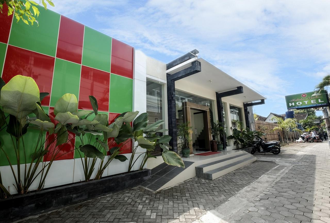 Malioboro Garden Hotel Джокякарта Екстериор снимка